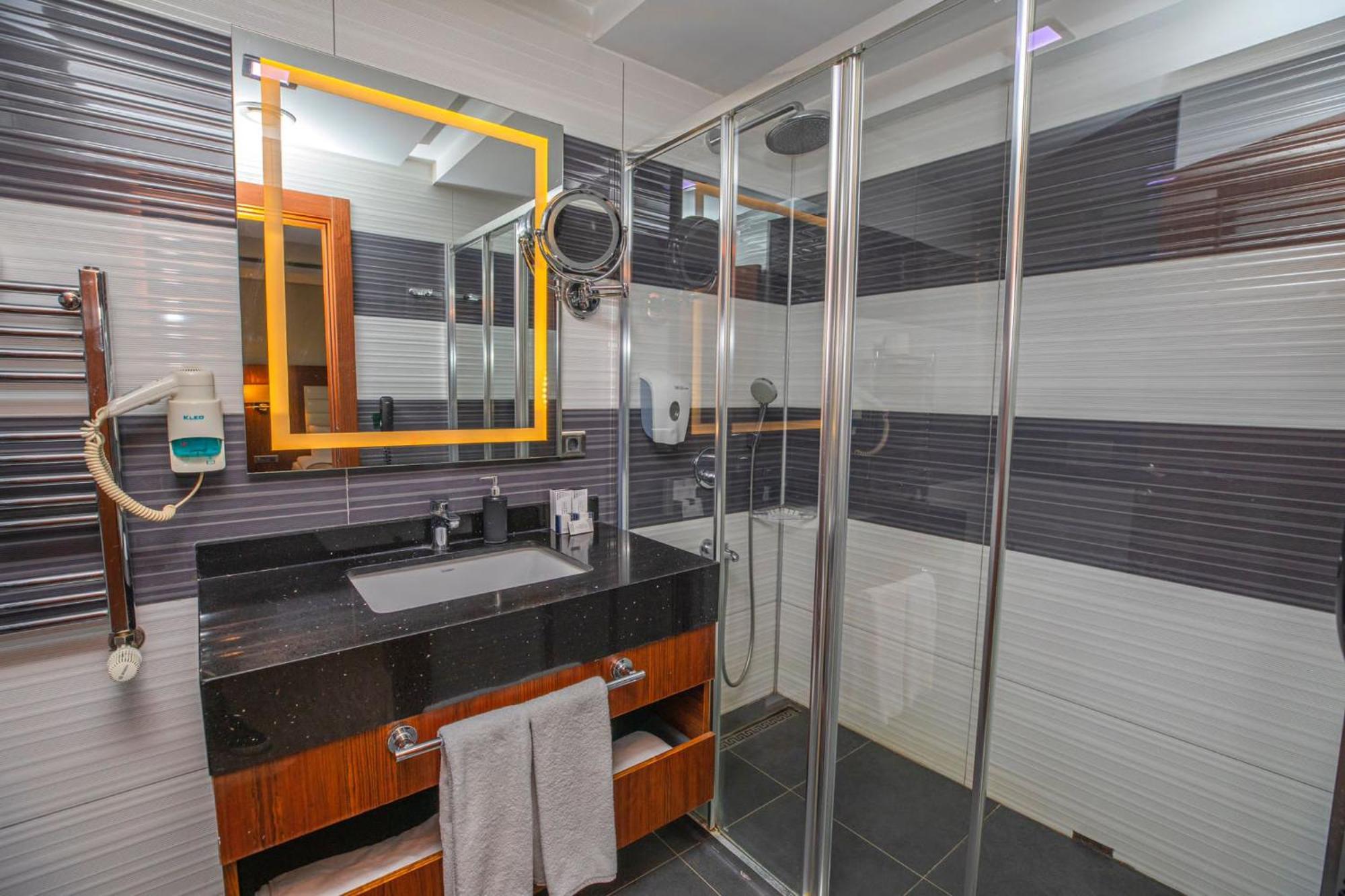 Akman Premium Hotel Ankara Esterno foto